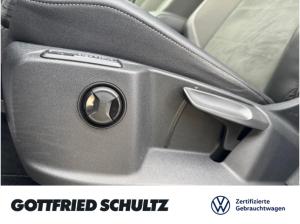 Volkswagen T-Roc R-LINE TDI DSG CARPLAY EINPARKHILFE AHK SITZHEIZUNG