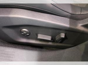 DS Automobiles N°4 ÉTOILE + Alcantara Automatik ***sofort verfügbar***B2C