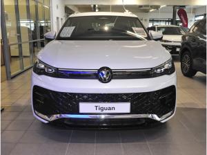 Volkswagen Tiguan R-Line 1,5 eTSI Komfort-Sitze Navi Matrix,