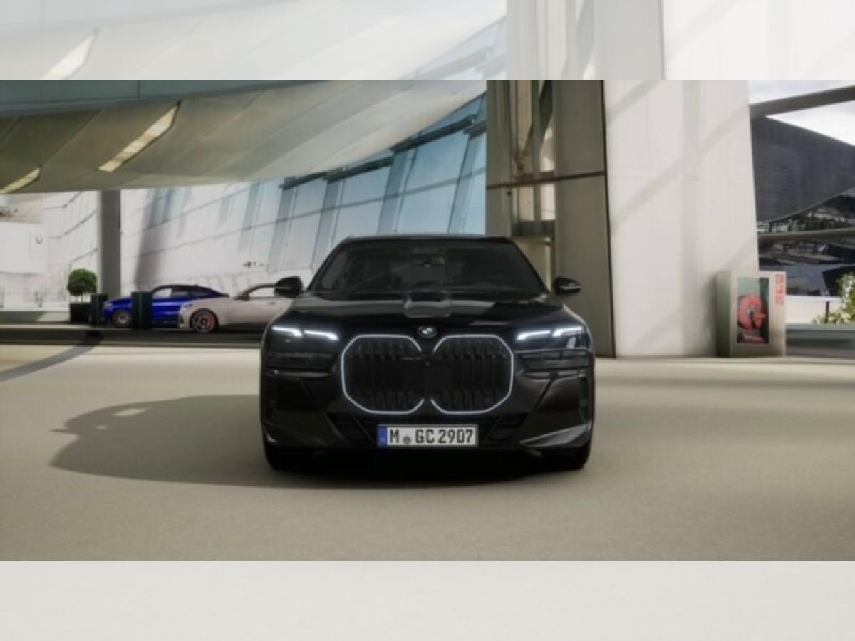 BMW 740