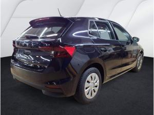 Skoda Fabia Essence 1.0 TSI 70kW - LED Einparkhilfe DAB ZV Allseason