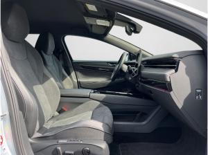 Volkswagen ID.7 Tourer *Pro* 77 kWh LED RFK "Area View" IQ.DRIVE