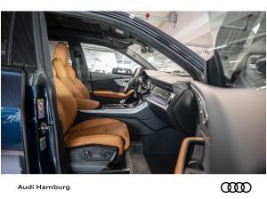 Audi RS Q8 SUV tiptronic