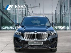 BMW iX1 eDrive20 M Sportpaket HK HiFi DAB LED Shz