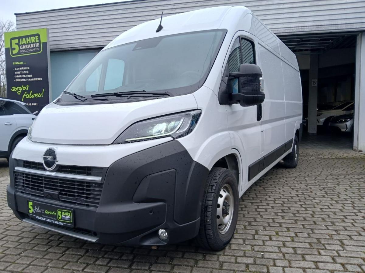 Opel Movano