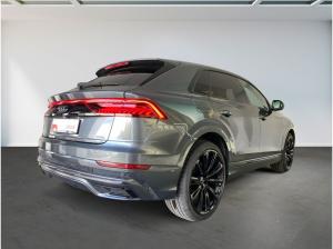 Audi Q8 50 TDI quattro S line competition plus CARBON+MATRIX+AHK+RWO