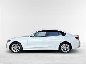 BMW 318 i Limo NAVI,LED-SW,PARK ASSIST,SH,KOMFORTZUGANG,AMBIENTE LICHT