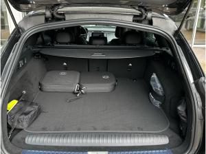 Mercedes-Benz E 300 de T AMG Digital-Light Distronic Pano AHK