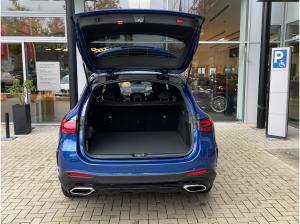 Mercedes-Benz GLC 220 d 4M AMG Panorama DigitalLight AHK 360°K