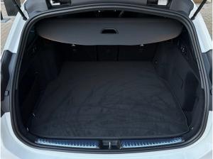 Mercedes-Benz C 200 T Avantgarde Digital-Light 360°-K. AHK