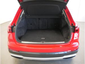 Audi Q3 35 TDI quattro S tro. advanced LED AHK virt. Cock.