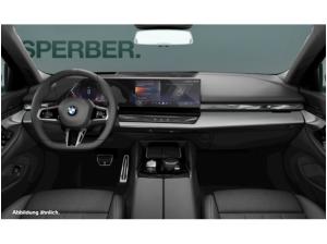 BMW 520 d Touring,! Nur für Businesskunden ! M Sport,Inno.-Pkt.,AHK,Driv.Ass.Plus.,uvm.