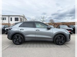 Volkswagen T-Roc R-Line 1.5 eTSI OPF DSG 150 (UVP 50.235€/SOFORT)BLACK/MATRIX/IQ-Light/360/EASYOPEN/PANO/AHK/UVM.