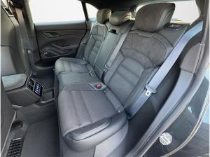 Porsche Taycan GTS Sport Turismo