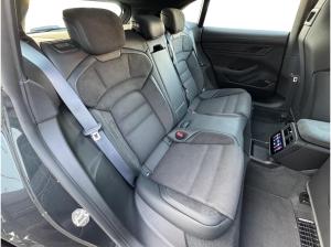 Porsche Taycan GTS Sport Turismo