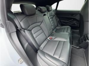 Porsche Taycan Sport Turismo "Black Edition"