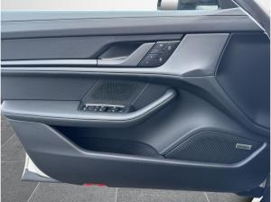 Porsche Taycan "Black Edition"