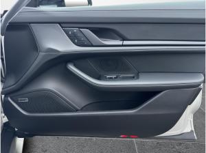 Porsche Taycan "Black Edition"