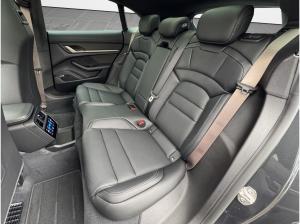 Porsche Taycan Turbo S Sport Turismo