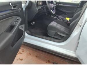 Volkswagen Golf VIII 1,5TSi DSG eHybrid GTE R-Kamera BlackStyle IQ-Light