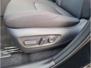 Toyota RAV 4 4x4- 2.5 Teamplayer