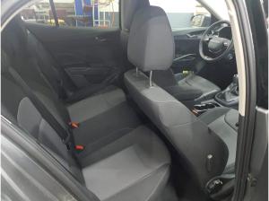 Skoda Fabia Selection Tour 1.0 TSI 70kW -Smart Link LED Kamera LM SHZ PDC Allseason ZV