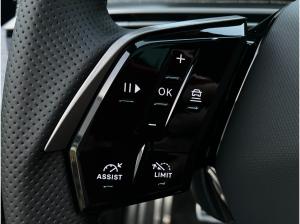 Peugeot 3008 Elektromotor AWD Launch *ACC*Pano*beh.Lenk*