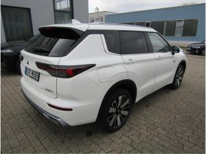 Mitsubishi Outlander 2.4 PHEV 4WD Top NAVI LED SHZ ACC MASSAGE