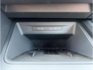 Seat Leon 1.5 eTSI DSG Road Edition #ACC #RFK #Kessy #SHZ