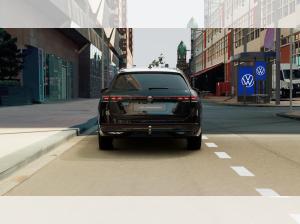 Volkswagen Passat R-Line+++WR*NAVI*AHK*BLACKSTYLE+++SOFORT VERFÜGBAR+++