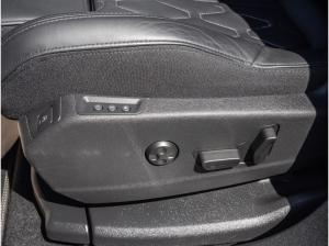 Peugeot 5008 GT PT130 EAT8 + PANO +AHK+