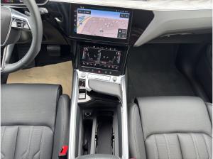 Audi Q8 e-tron 55 quattro advanced*NAVI-PLUS*MATRIX*HUD*PANO*OPTIK-PAKET*B&O
