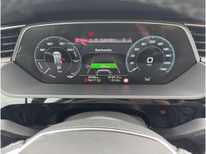 Audi Q8 e-tron 55 quattro advanced*NAVI-PLUS*MATRIX*HUD*PANO*OPTIK-PAKET*B&O