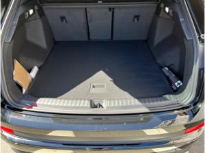 Audi Q4 e-tron 45 basis S-line Assistenz Pro