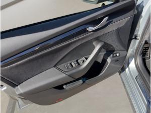 Skoda Octavia SOFORT VERFÜGBAR! Combi RS Pano AHK Navi 360 Massage