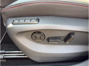 Skoda Kodiaq SOFORT VERFÜGBAR! RS DCC Pano AHK Navi SHZ 360°