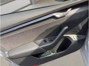 Skoda Octavia SOFORT VERFÜGBAR! Combi RS Pano AHK Navi 360 Massage