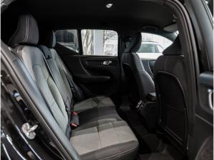 Volvo XC40 B3 B Plus Black Edition 20" 360° LED