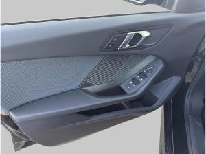 BMW 120 i M-Sport Design opt. Versicherung / Navi / LED / Lenkradheizung