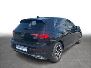 Volkswagen Golf VIII 2.0TDI DSG Active P-DACH NAVI AHK LED
