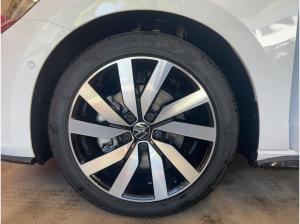 Volkswagen Touran R-Line 2,0 l TDI SCR DSG 7-SITZER