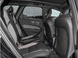 Volvo XC60 T8 Plus Black Edition