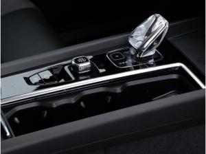 Volvo XC60 T8 Plus Black Edition