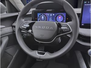 Skoda Superb SUPERB COMBI SELECTION🤩🤩DSG AHK NAV ASSISTENZ pACC KAM LED🤩🤩