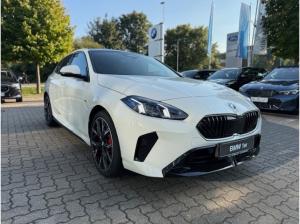 BMW 120 d M-Sportpaket / / Navi / LED / Klimaautomatik / opt. Versicherung