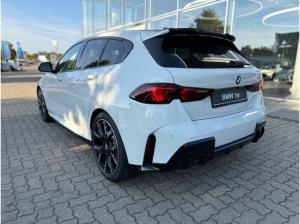 BMW 120 d M-Sportpaket / / Navi / LED / Klimaautomatik / opt. Versicherung