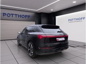 Audi Q8 e-tron 55 Q ADVANCED NAVI LED KAMERA SITZHZG