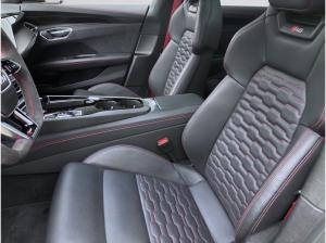 Audi RS e-tron GT Q PANO MATRIX KAMERA NAVI+ B&O