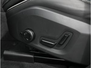 Volvo XC60 T8 Plus Black Edition