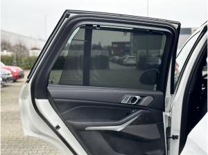 BMW X5 xDrive50e M Sport Pro HK HiFi DAB LED Shz
